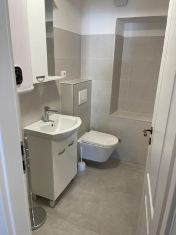 Apartment Concetta Cres Bagian luar foto